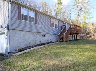 204 Dry Top Rd, Bellefonte, PA 16823
