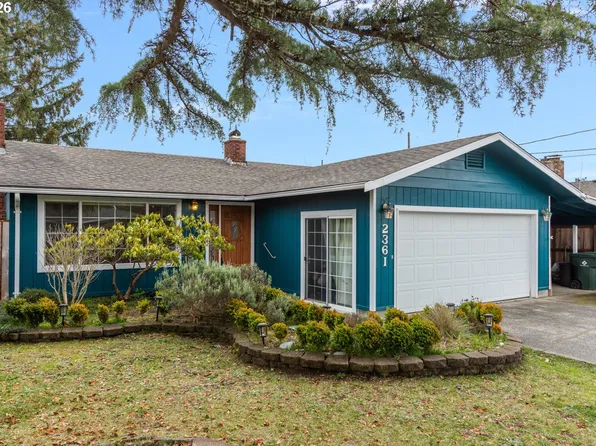 2361 Fir St, North Bend, OR 97459