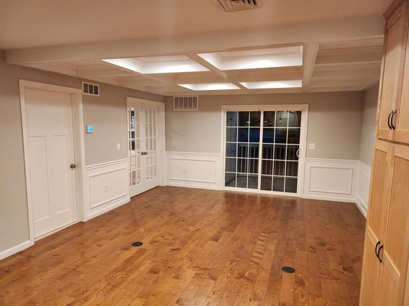 252 N Walnut St, Bath, PA