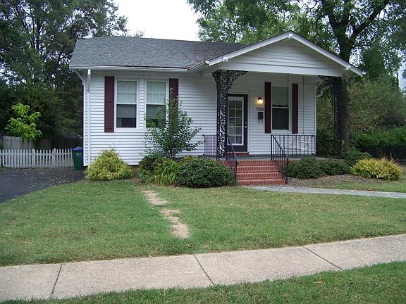 2nd image of 1706 Oakdale Ave