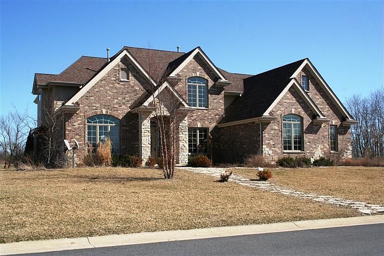 1st image of 90 Bergamo East Ln