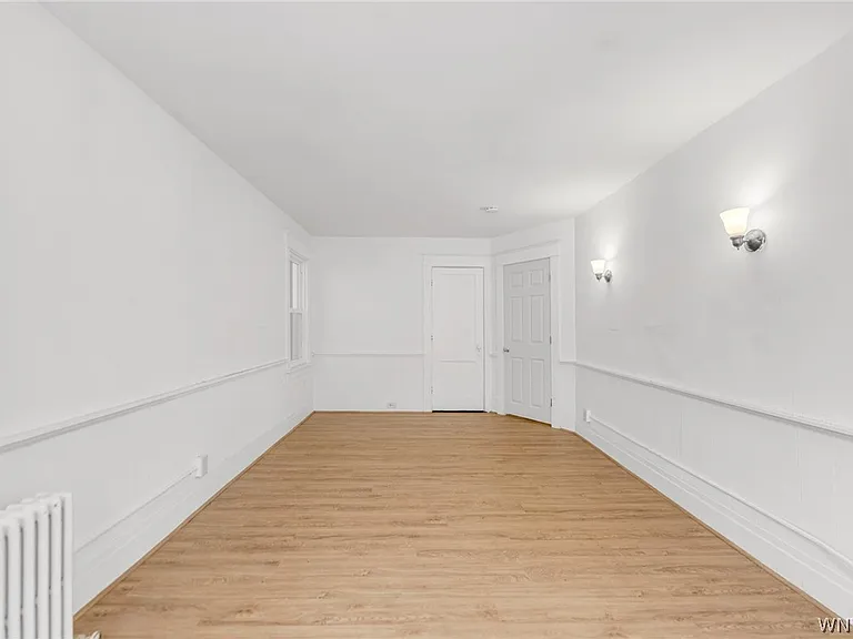 2555 Main St — Photo 22