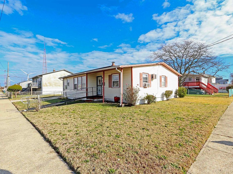 1st image of 2040 Hamilton Ave