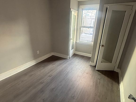 5th image of 2140 Fernon St