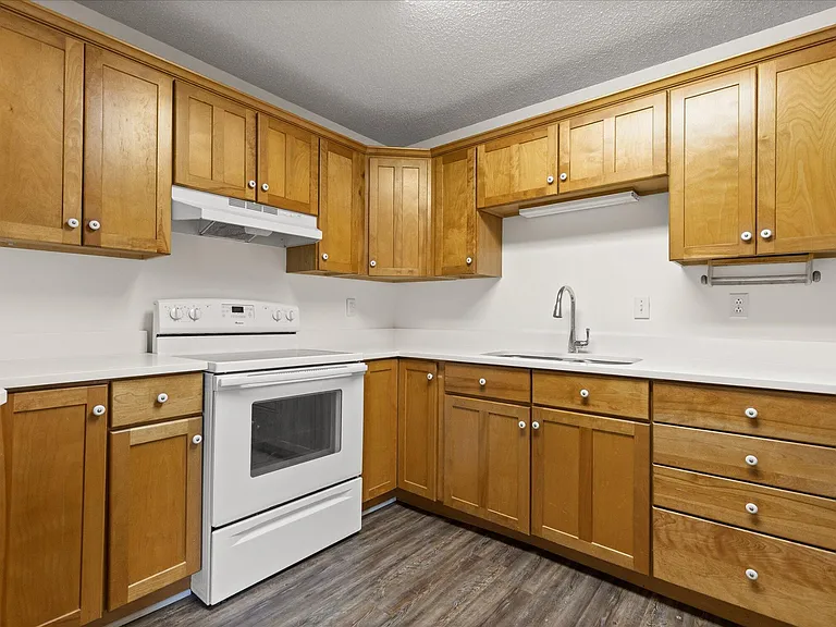429 Saint Simon Trl — Photo 12