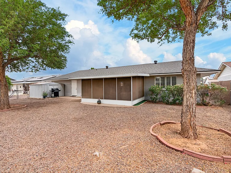 10135 W Andover Ave — Photo 40