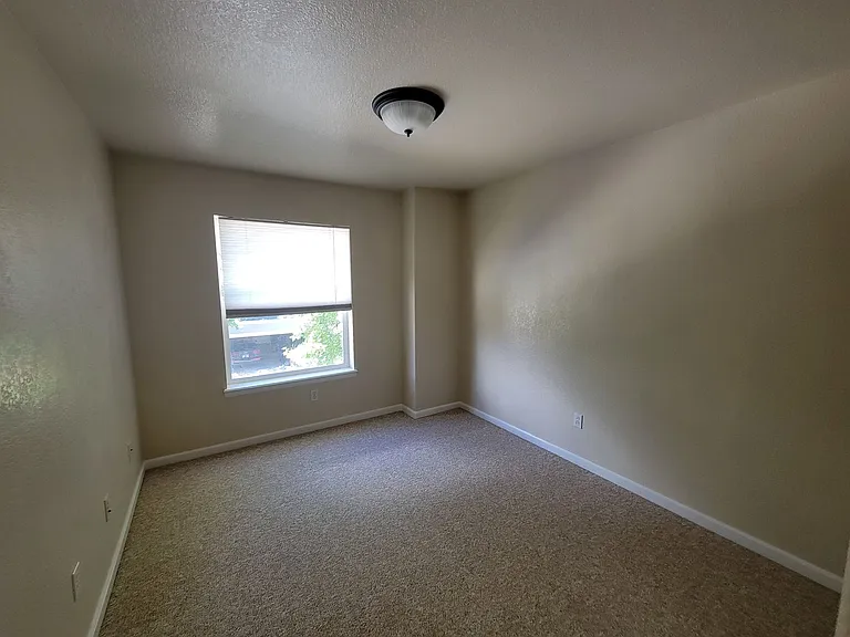 3705 Florentine Cir — Photo 20