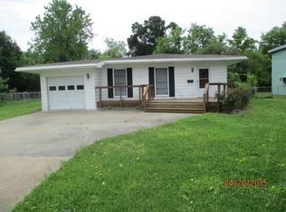 324 Circle Way St, Lake Jackson, TX 77566