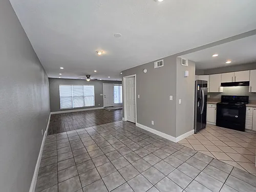 6108 Tuscony Cir Photo 1