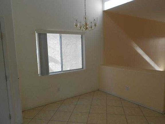 3rd image of 5927 Gentleslope St