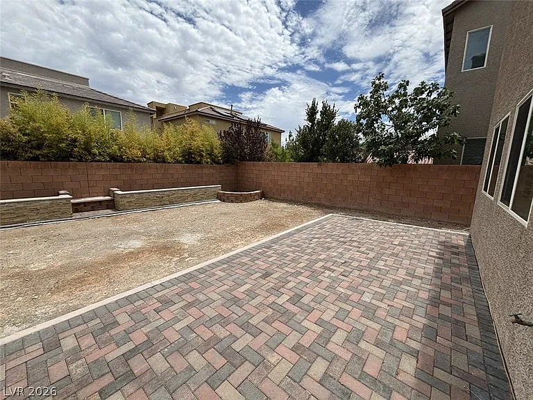 5582 Sancho Throne Rd — Photo 21