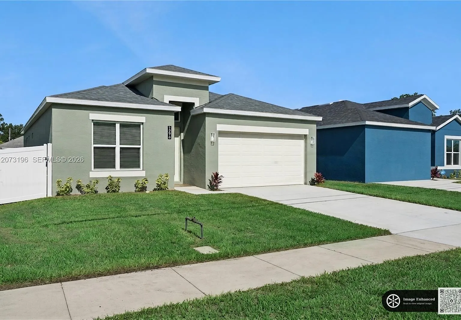 4 bed, 2.0 bath, 1768 sqft, $3,500 — Photo 2