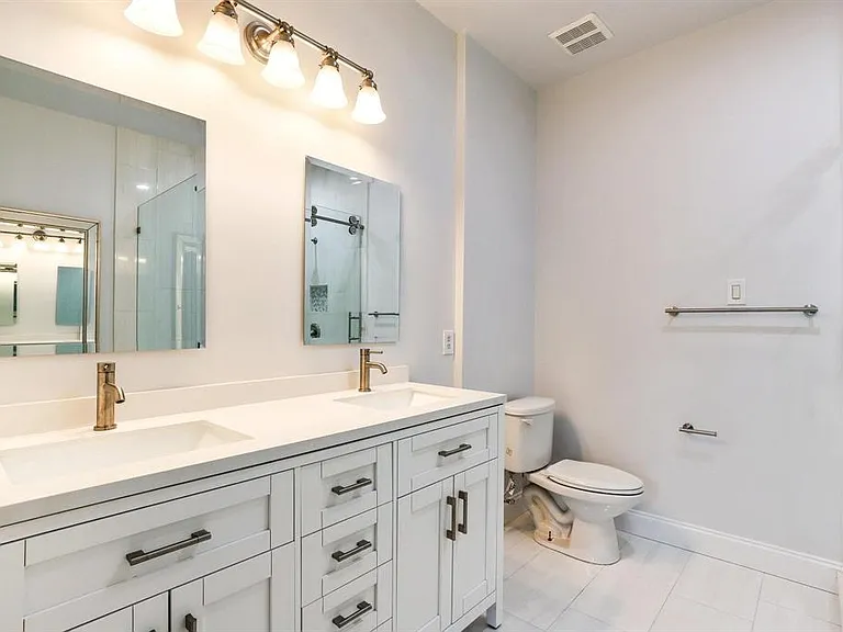 5836 La Vista Dr — Photo 14