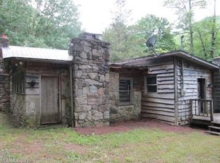 637 Medford Hannah Rd, Waynesville, NC 28785