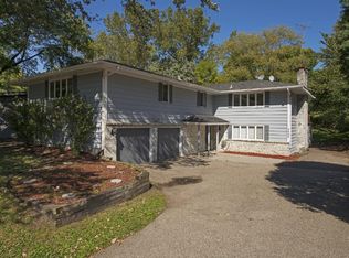 5804 Olinger Blvd, Edina, MN 55436