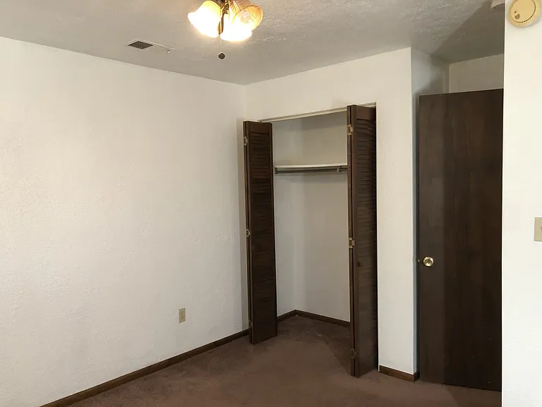 700 Brinton Ave #B — Photo 12