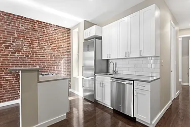 Rented by Cooper & Cooper Real Estate