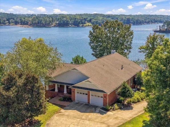 175 Lake Creek Dr, Arley, AL 35541