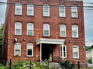 160 Lawrence St #3N, Hartford, CT 06106