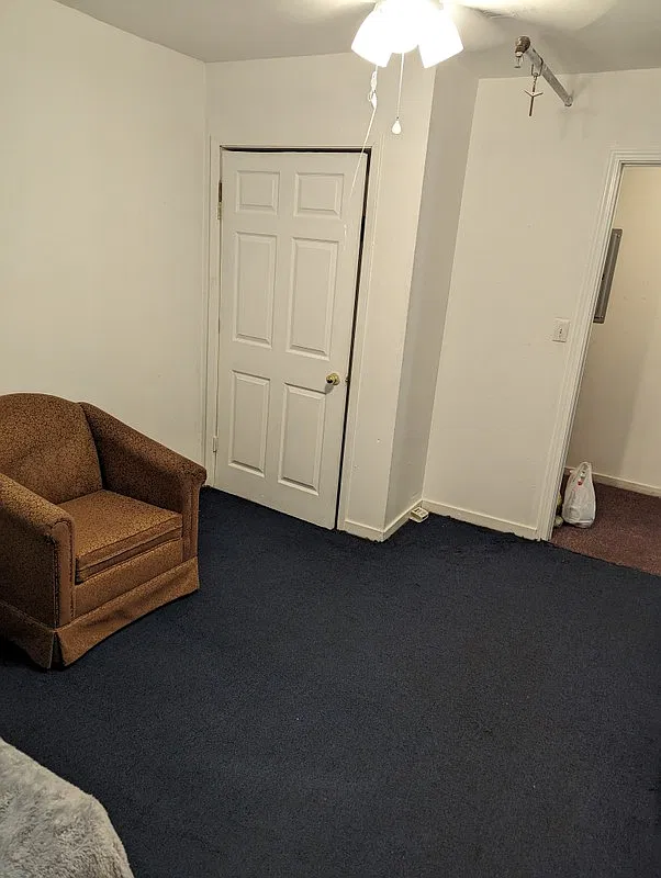 1 bed, 1.0 bath, $600 — Photo 2