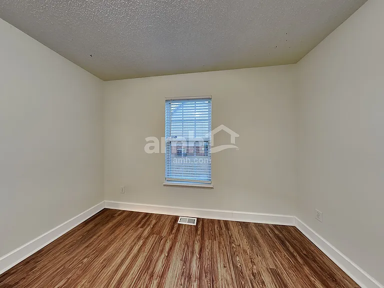 207 Riesling Way — Photo 14