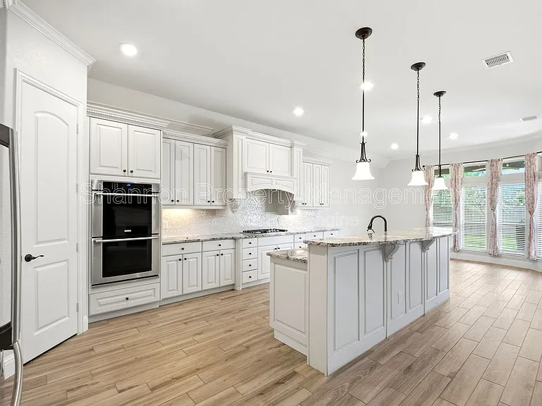 5818 Fairway Shores Ln — Photo 9