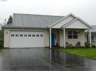 7339 SE Clatsop St, Portland, OR 97206