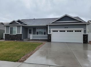 3619 Thomas Rd, Cheyenne, WY 82009