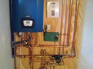 199 Parkerview St, Springfield, MA 01129