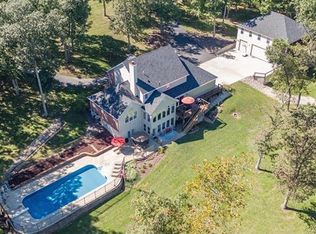 10552 Glen Oaks Dr, Festus, MO 63028