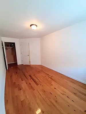 Rented by Bright Villas LLC | media 9