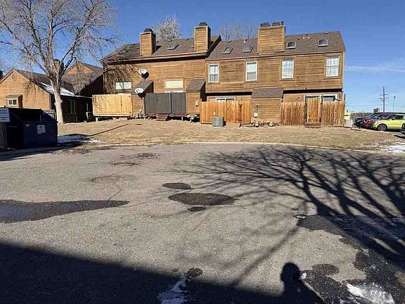 5th image of 2613 Devonshire Ct