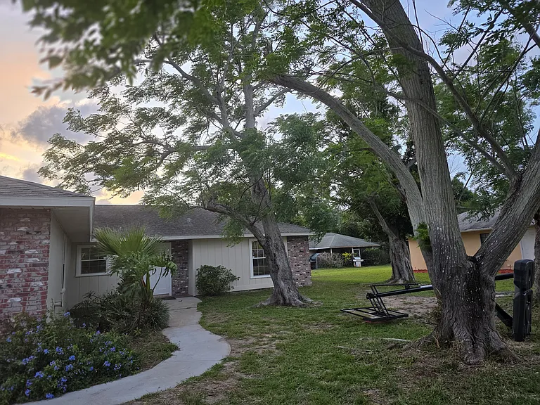 5408 Echo Pines Cir E — Photo 17