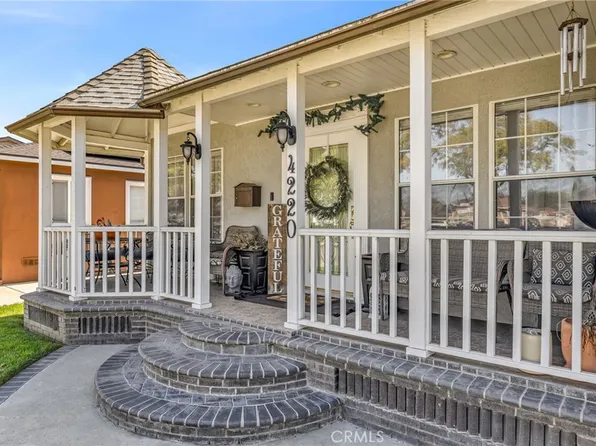 4220 Los Coyotes Diagonal, Lakewood, CA 90713