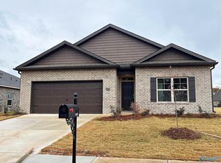 14098 New Castle Dr, Athens, AL 35613