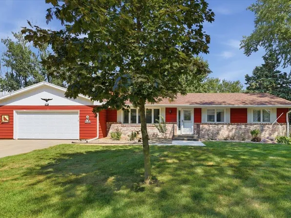 417 12th St, Onawa, IA 51040