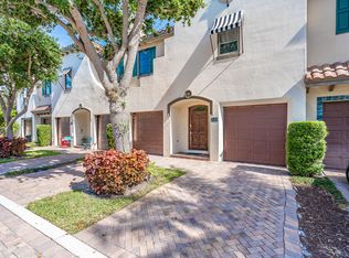120 Via Villagio, Hypoluxo, FL 33462