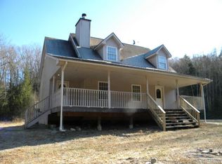 43 E Cotton Hill Rd, New Hartford, CT 06057