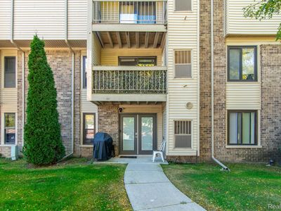 30445 W Forteen Mile Rd APT 52, Farmington, MI, 48334