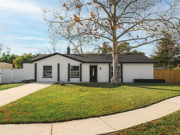 3206 Las Brisas Dr, Riverview, FL 33578