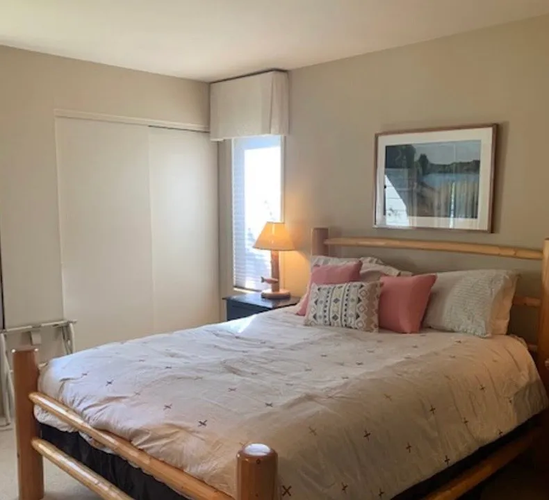 4021 Bluff Condo Dr