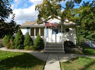 6 Seneca Ave, Lake Hiawatha, NJ