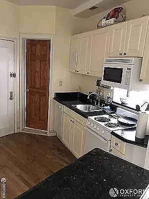 Rented by Oxford Property Group | media 47