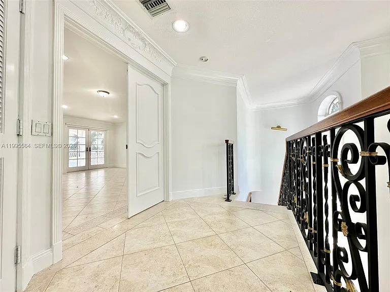 5023 NW 94th Doral Pl — Photo 57