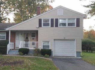 16 Hayes Dr, Windsor, CT 06095