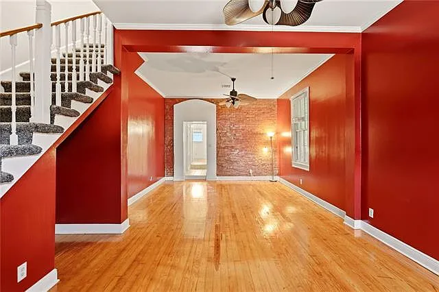 3 bed, 2.0 bath, 2012 sqft, $2,000 — Photo 3
