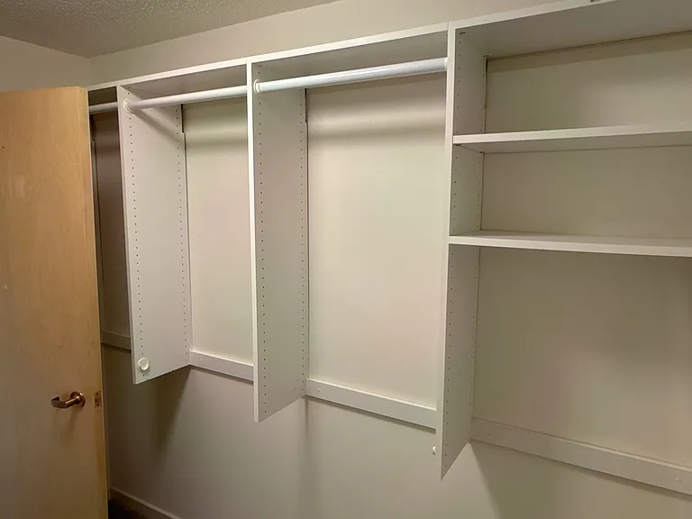 Chelsea Condos — Photo 56