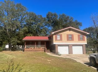 213 Aspen Cir, Dothan, AL 36303