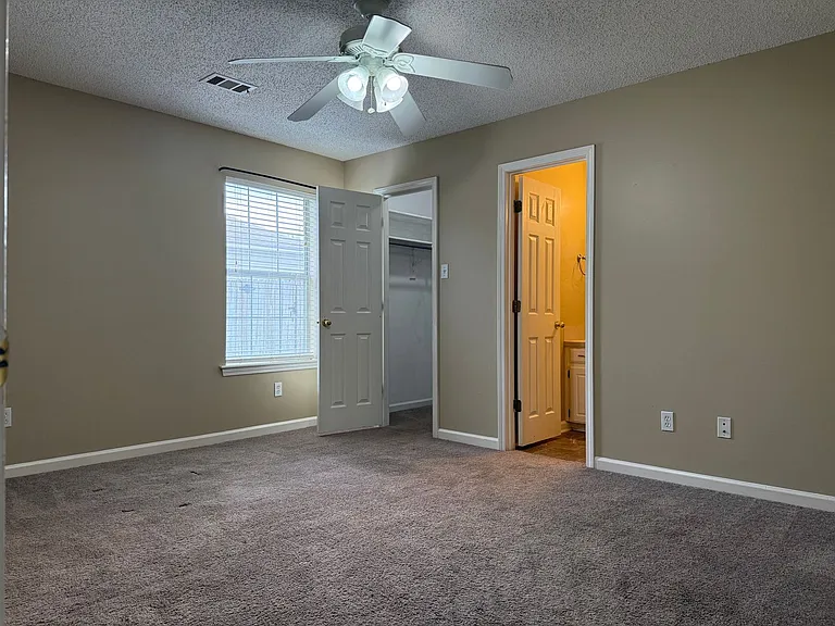 23 Violet Ln — Photo 12