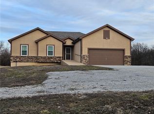 13302 E 263rd St, Peculiar, MO 64078